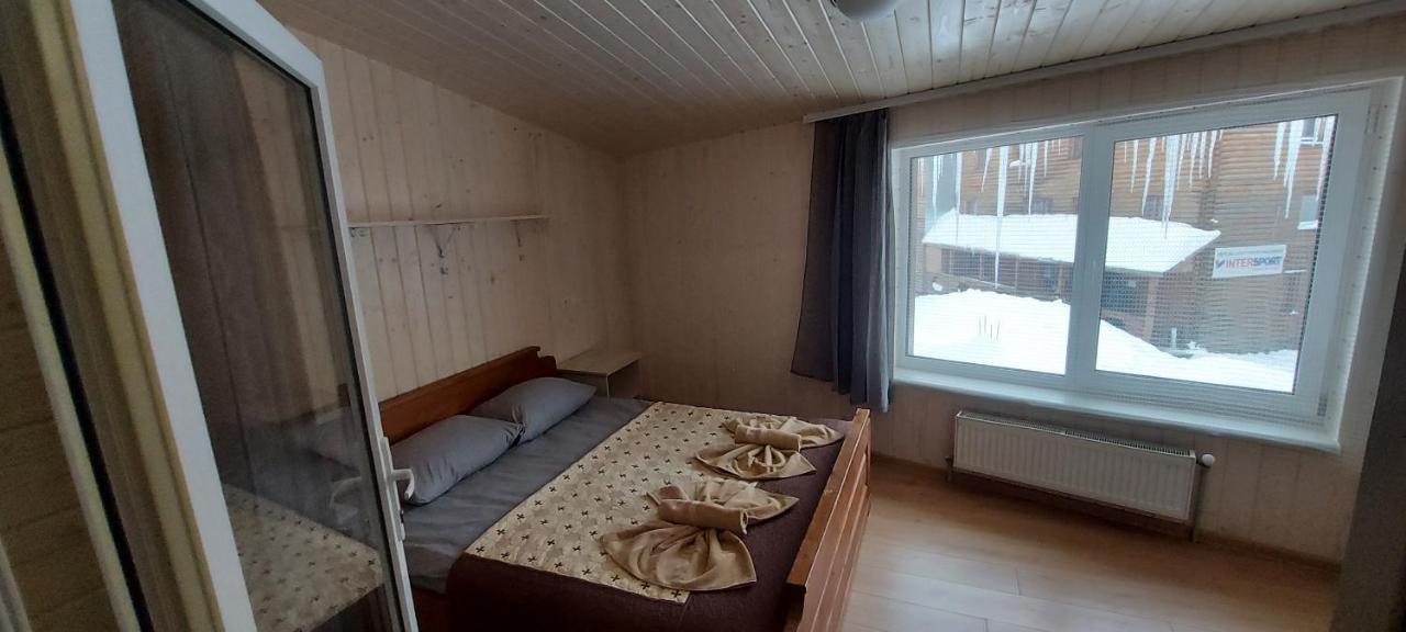 U Stozi Hotel Dragobrat Exterior foto