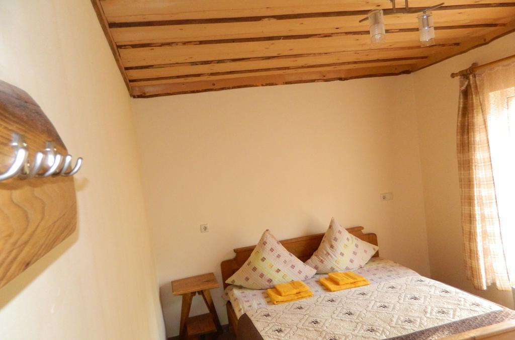 U Stozi Hotel Dragobrat Habitación foto